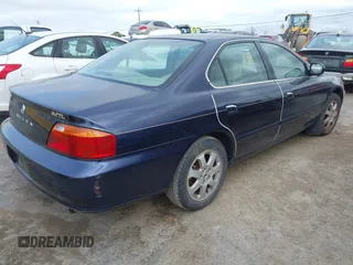 2000 Acura TL with VIN 19UUA5673YA043335, listed as a IAAI auction lot 41966979 with 104,352 mi miles. Bid and sale history available at carsss.com. Image 4.