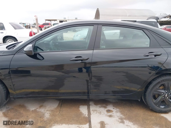 2023 Hyundai Elantra SEL with VIN KMHLM4AG0PU520797, listed as a IAAI auction lot 41681156 with 37,184 mi miles. Bid and sale history available at carsss.com. Image 14.