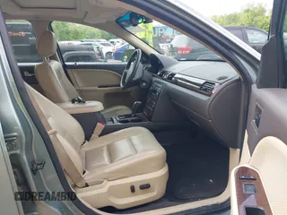 2008 Ford Taurus Limited z VIN 1FAHP25W78G151241, wystawiony jako IAAI lot #42332616 z przebiegiem 149 562 mil mil oraz . Historia ofert i sprzedaży dostępna na DreamBid. Obrazek 5.