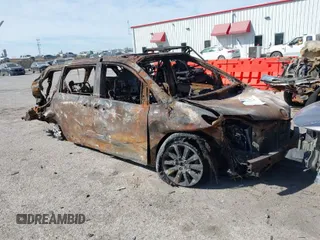 2012 Toyota Sienna XLE with VIN 5TDDK3DC9CS032416, listed as a IAAI auction lot 41790817 with 1 mi miles. Bid and sale history available at carsss.com. Image 1.
