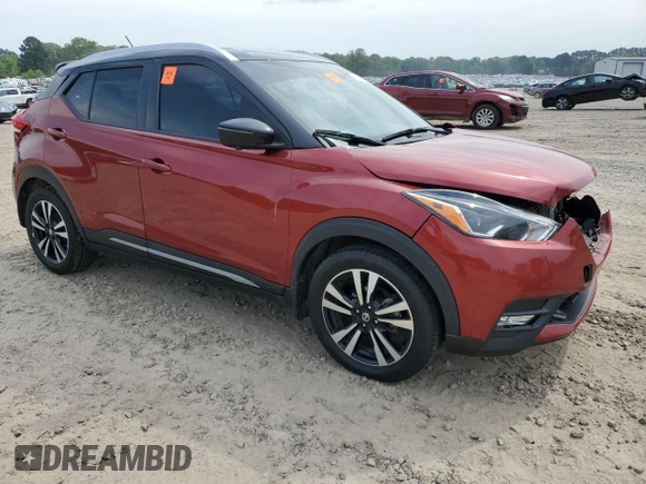 2019 Nissan Kicks SR z VIN 3N1CP5CU4KL538147, wystawiony jako Copart lot #57246385 z przebiegiem 161 391 mil mil oraz Szkoda całkowita • Salvage title. Historia ofert i sprzedaży dostępna na DreamBid. Obrazek 4.