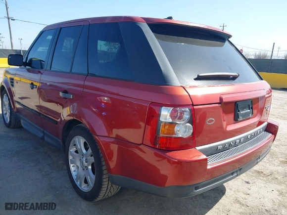 2006 Land Rover Range Rover Sport HSE with VIN SALSF25406A918907, listed as a IAAI auction lot 42036698 with 209,531 mi miles. Bid and sale history available at carsss.com. Image 3.
