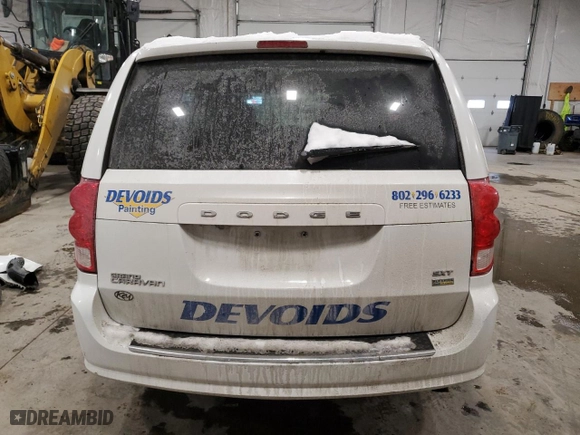 2019 Dodge Grand Caravan SXT with VIN 2C4RDGCG7KR775174, listed as a Copart auction lot 44920265 with 122,000 mi miles and Salvage Title. Bid and sale history available at carsss.com. Image 6.