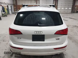 2015 Audi Q5 Progressiv with VIN WA1LFCFP8FA083935, listed as a IAAI auction lot 41822879 with 151,973 mi miles and . Bid and sale history available at DreamBid. Image 16.