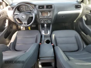 2011 Volkswagen Jetta TDI w/Nav with VIN 3VWLL7AJ3BM081805, listed as a Copart auction lot 62791495 with 115,352 mi miles and Salvage title. Bid and sale history available at DreamBid. Image 8.
