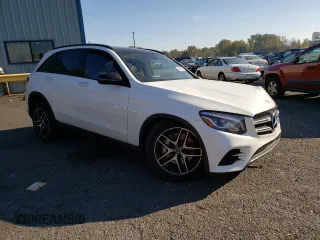 2019 Mercedes-Benz GLC with VIN WDC0G4KBXKV188222, listed as a Copart auction lot 67868642 with 19,369 mi miles. Bid and sale history available at carsss.com. Image 4.