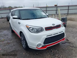 2014 Kia Soul + with VIN KNDJP3A51E7035396, listed as a IAAI auction lot 41888195 with 81,440 mi miles. Bid and sale history available at carsss.com. Image 1.