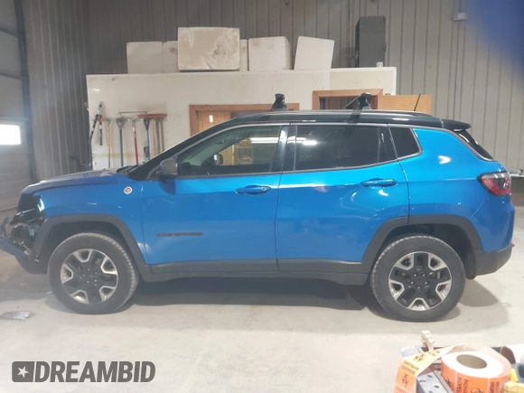 2018 Jeep Compass Trailhawk with VIN 3C4NJDDB3JT234529, listed as a IAAI auction lot 41973123 with 173,559 mi miles and . Bid and sale history available at DreamBid. Image 14.