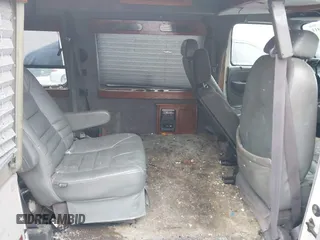1999 Dodge Cargo Conversion with VIN 2B6HB11Y8XK563608, listed as a IAAI auction lot 41726411 with 199,239 mi miles and . Bid and sale history available at DreamBid. Image 8.