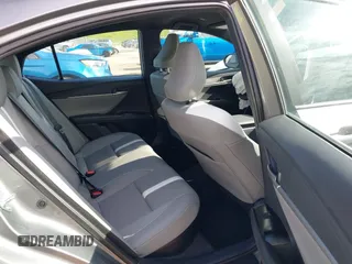 2025 Toyota Camry LE z VIN 4T1DAACK9SU518259, wystawiony jako IAAI lot #42225124 z przebiegiem 222 mil mil oraz . Historia ofert i sprzedaży dostępna na DreamBid. Obrazek 8.