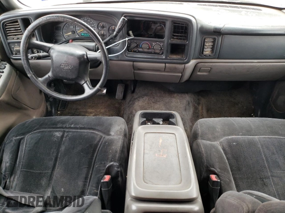2002 Chevrolet Suburban LT with VIN 3GNEC16Z42G171896, listed as a Copart auction lot 86023694 with 288,898 mi miles and Salvage Title. Bid and sale history available at carsss.com. Image 8.