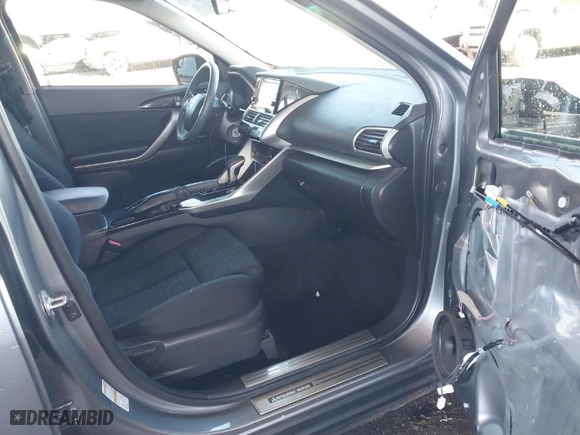 2018 Mitsubishi Eclipse Cross ES with VIN JA4AT3AA8JZ049894, listed as a IAAI auction lot 41657990 with 64,184 mi miles. Bid and sale history available at carsss.com. Image 5.