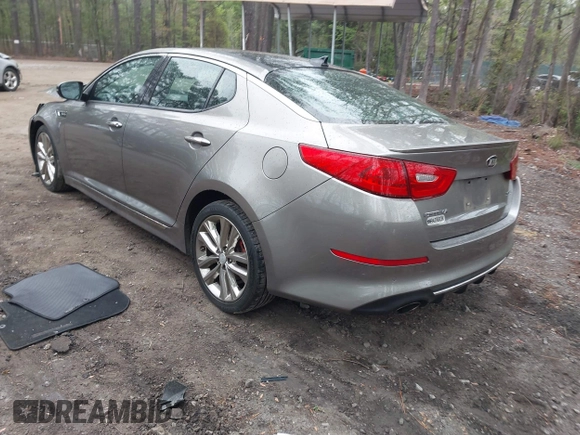 2015 Kia Optima SXL Turbo with VIN 5XXGR4A66FG393606, listed as a IAAI auction lot 42005693 with 194,747 mi miles and . Bid and sale history available at DreamBid. Image 3.