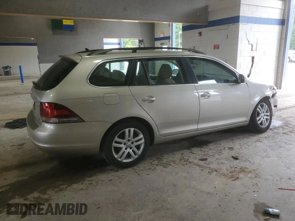 2014 Volkswagen Jetta TDI with VIN 3VWPL7AJ2EM618704, listed as a Copart auction lot 59024885 with 131,113 mi miles and Salvage title. Bid and sale history available at DreamBid. Image 3.