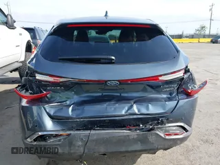2021 Toyota Venza LE with VIN JTEAAAAH8MJ008435, listed as a IAAI auction lot 42041523 with 24,913 mi miles. Bid and sale history available at carsss.com. Image 16.