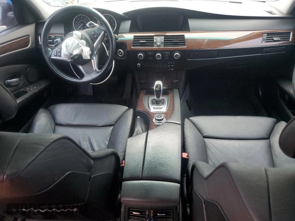 2009 BMW 5 Series 550i with VIN WBANW53559CT55926, listed as a Copart auction lot 50582505 with Not Provided miles and Salvage Title. Bid and sale history available at carsss.com. Image 8.