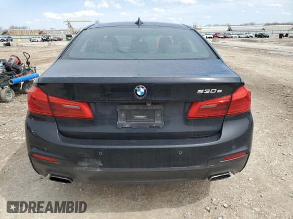 2018 BMW 5 Series 530e xDrive with VIN WBAJB1C51JG623953, listed as a Copart auction lot 51149905 with 86,799 mi miles and Salvage title. Bid and sale history available at DreamBid. Image 6.