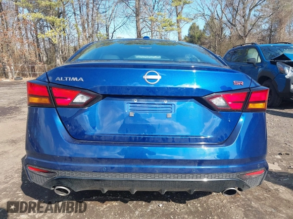 2024 Nissan Altima SR z VIN 1N4BL4CV7RN318069, wystawiony jako IAAI lot #41866453 z przebiegiem 17 378 mil mil oraz . Historia ofert i sprzedaży dostępna na DreamBid. Obrazek 17.