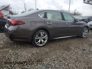 2017 Infiniti Q70 3.7 with VIN JN1BY1PR9HM210552, listed as a Copart auction lot 47819325 with 50,847 mi miles and Salvage title. Bid and sale history available at DreamBid. Image 3.