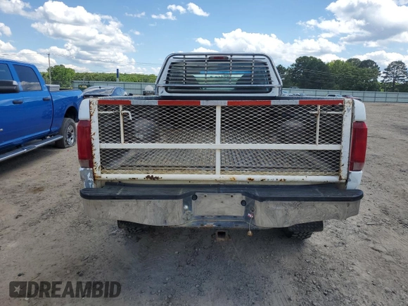 1997 Ford F-350 с VIN 1FTJW36F5VEA76761, выставлен на аукционе Copart как лот 56678865 с пробегом 156 329 миль миль и Чистый • Clean title. История ставок и продаж доступна на DreamBid. Изображение 6.