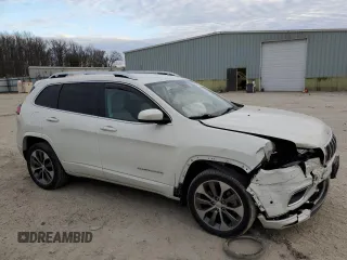2019 Jeep Cherokee with VIN 1C4PJLJX3KD381640, listed as a Copart auction lot 42463593 with 28,310 mi miles and . Bid and sale history available at DreamBid. Image 4.