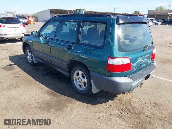 2001 Subaru Forester L with VIN JF1SF63561G719978, listed as a IAAI auction lot 41993814 with 208,781 mi miles. Bid and sale history available at carsss.com. Image 3.