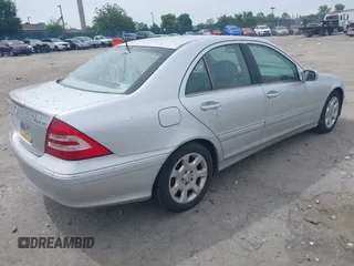 2006 Mercedes-Benz C 280 Luxury with VIN WDBRF92H86F739098, listed as a IAAI auction lot 42363904 with 146,275 mi miles and . Bid and sale history available at DreamBid. Image 4.