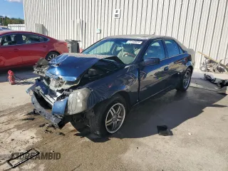 2007 Cadillac CTS with VIN 1G6DP577X70144682, listed as a Copart auction lot 77142074 with 185,452 mi miles and Non Repairable. Bid and sale history available at carsss.com. Image 1.