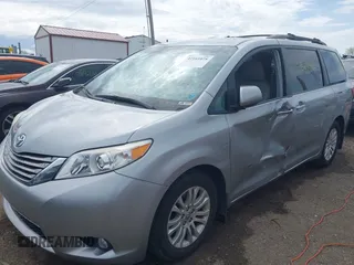 2017 Toyota Sienna XLE Auto Access Seat with VIN 5TDYZ3DC2HS845245, listed as a IAAI auction lot 42161078 with 154,418 mi miles and . Bid and sale history available at DreamBid. Image 6.