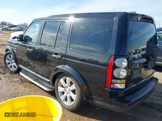 2016 Land Rover LR4 HSE with VIN SALAG2V61GA802398, listed as a IAAI auction lot 41426797 with 105,043 mi miles. Bid and sale history available at carsss.com. Image 3.