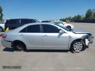 2007 Toyota Camry LE with VIN JTNBK46K773029468, listed as a IAAI auction lot 41979521 with 80,127 mi miles. Bid and sale history available at carsss.com. Image 13.