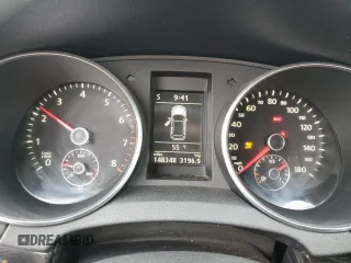 2010 Volkswagen GTI z VIN WVWGV7AJ1AW244061, wystawiony jako Copart lot #86822414 z przebiegiem 148 348 mil mil oraz Szkoda całkowita • Salvage title. Historia ofert i sprzedaży dostępna na DreamBid. Obrazek 9.