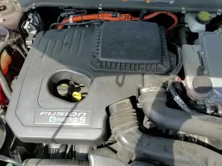 2017 Ford Fusion Titanium with VIN 3FA6P0SUXHR149328, listed as a Copart auction lot 70113835 with 29,630 mi miles and Salvage title. Bid and sale history available at DreamBid. Image 15.