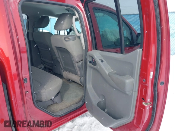 2014 Nissan Frontier SV with VIN 1N6AD0EV3EN726763, listed as a IAAI auction lot 41561599 with 131,893 mi miles and . Bid and sale history available at DreamBid. Image 8.