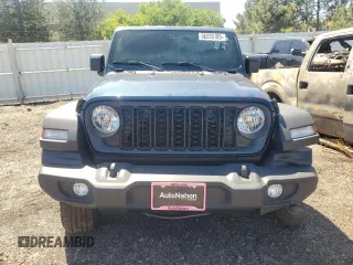 2025 Jeep Wrangler Sport S z VIN 1C4PJXAN2SW532381, wystawiony jako Copart lot #56226185 z przebiegiem Nie podano mil oraz Nie do naprawy • Non repairable. Historia ofert i sprzedaży dostępna na DreamBid. Obrazek 5.