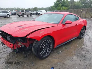 2022 Ford Mustang EcoBoost z VIN 1FA6P8TH2N5138273, wystawiony jako IAAI lot #42321056 z przebiegiem 59 856 mil mil oraz . Historia ofert i sprzedaży dostępna na DreamBid. Obrazek 2.