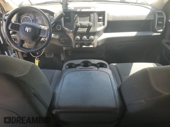 2020 Ram 2500 Tradesman with VIN 3C6UR5CL3LG285715, listed as a Copart auction lot 57693545 with 179,986 mi miles and Clean title. Bid and sale history available at DreamBid. Image 8.