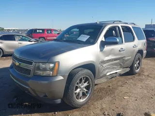 2008 Chevrolet Tahoe LTZ с VIN 1GNFC13008R192473, выставлен на аукционе IAAI как лот 41353411 с пробегом 163 581 миль миль и . История ставок и продаж доступна на DreamBid. Изображение 20.