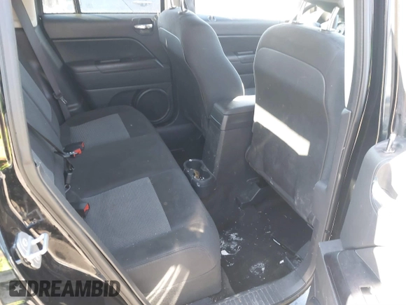 2016 Jeep Compass Sport with VIN 1C4NJCBA8GD560507, listed as a IAAI auction lot 41819228 with 123,294 mi miles and . Bid and sale history available at DreamBid. Image 8.