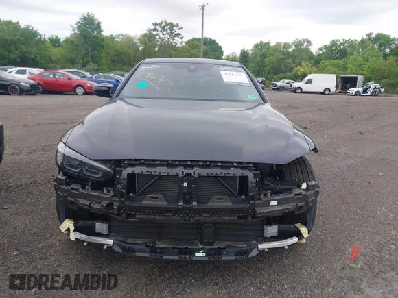 2024 BMW i4 M50 z VIN WBY33AW09RFS45891, wystawiony jako IAAI lot #41912747 z przebiegiem 313 988 mil mil oraz . Historia ofert i sprzedaży dostępna na DreamBid. Obrazek 12.