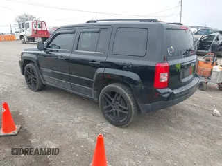2014 Jeep Patriot Altitude with VIN 1C4NJPBA9ED505021, listed as a IAAI auction lot 41728734 with 142,385 mi miles and . Bid and sale history available at DreamBid. Image 3.