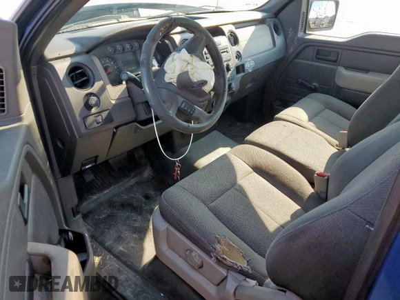 2010 Ford F-150 XL z VIN 1FTMF1CW7AKE57898, wystawiony jako Copart lot #56361625 z przebiegiem 274 884 mil mil oraz Szkoda całkowita • Salvage title. Historia ofert i sprzedaży dostępna na DreamBid. Obrazek 8.