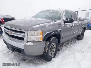 2007 Chevrolet Silverado 1500 LTZ with VIN 1GCEK190X7Z608395, listed as a IAAI auction lot 41350071 with 252,184 mi miles. Bid and sale history available at carsss.com. Image 17.