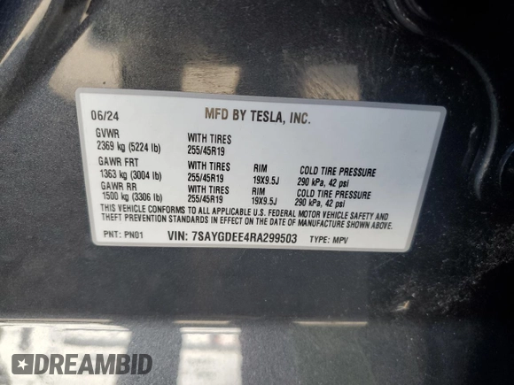2024 Tesla Model Y Long Range with VIN 7SAYGDEE4RA299503, listed as a Copart auction lot 61950585 with 17,077 mi miles and Salvage title. Bid and sale history available at DreamBid. Image 12.