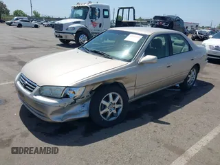 2001 Toyota Camry CE with VIN JT2BG22K910605420, listed as a IAAI auction lot 42109747 with 89,426 mi miles and . Bid and sale history available at DreamBid. Image 6.