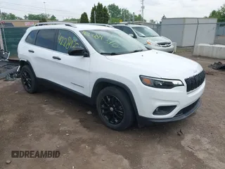 2019 Jeep Cherokee Latitude Plus z VIN 1C4PJLLX8KD160404, wystawiony jako IAAI lot #42281376 z przebiegiem 20 566 mil mil oraz . Historia ofert i sprzedaży dostępna na DreamBid. Obrazek 1.