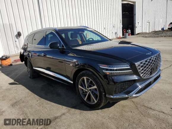 2025 Genesis GV80 z VIN KMUHDESC9SU214604, wystawiony jako Copart lot #50236995 z przebiegiem 4746 mil mil oraz Szkody całkowita. Historia ofert i sprzedaży dostępna na DreamBid. Obrazek 4.