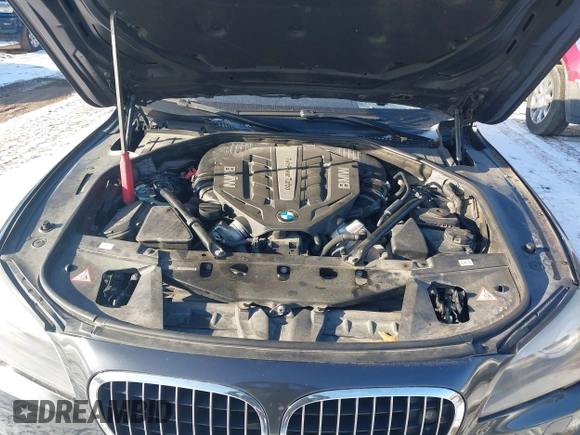2012 BMW 7 Series 750Li xDrive с VIN WBAKC8C51CC437897, выставлен на аукционе IAAI как лот 41542970 с пробегом 133 864 миль миль и . История ставок и продаж доступна на DreamBid. Изображение 10.