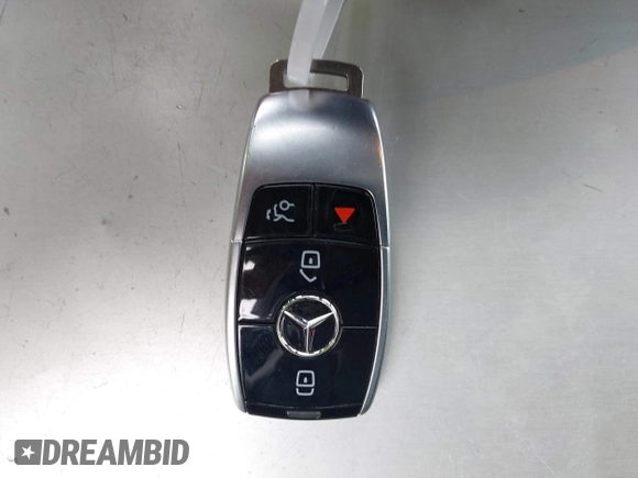 2020 Mercedes-Benz E 350 with VIN W1KZF8DB7LA818152, listed as a IAAI auction lot 41871865 with 89,101 mi miles and . Bid and sale history available at DreamBid. Image 11.