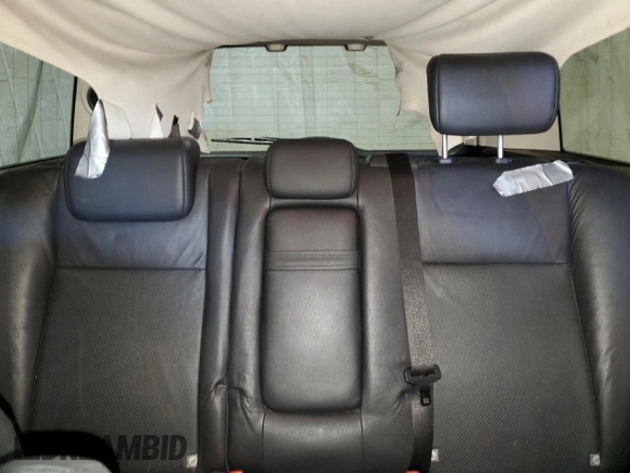 2009 Land Rover LR2 HSE with VIN SALFT24N79H127726, listed as a Copart auction lot 45579435 with 141,863 mi miles and Salvage title. Bid and sale history available at DreamBid. Image 10.